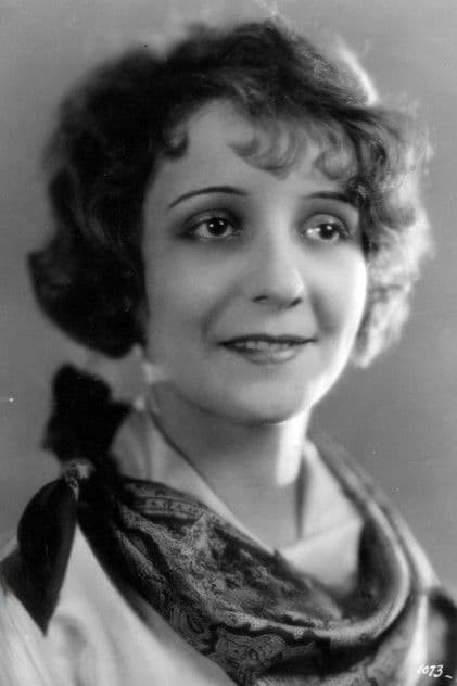 Actor Betty Jewel