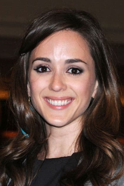 Actor Christina Bennett Lind