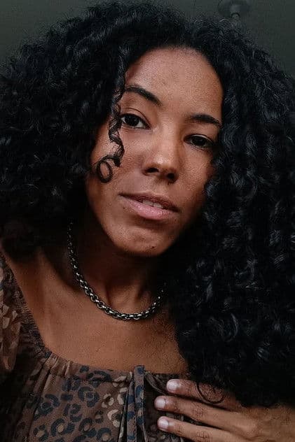 Actor Jennifer Joingley