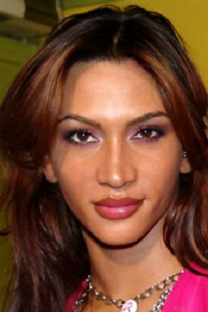 Actor Gladys Adriane