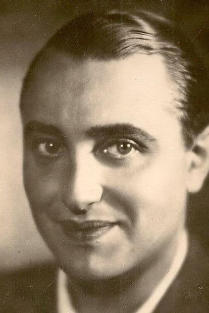 Actor André Burgère