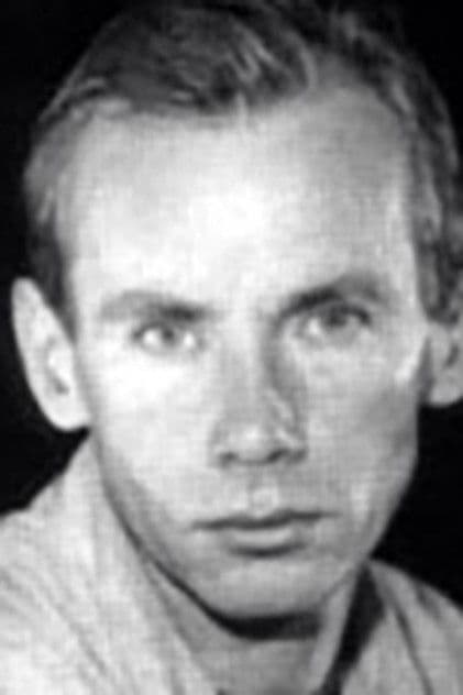 Actor Alexander Labush