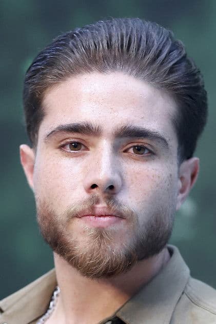 Actor Roohollah Zamani