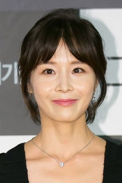 Actor Kang Eun-jin