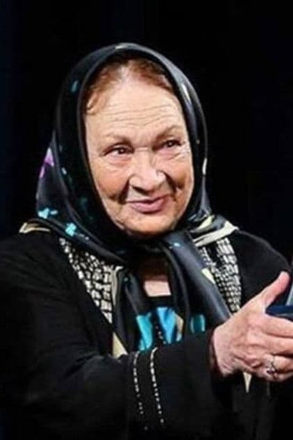 Actor Pari Amir Hamze