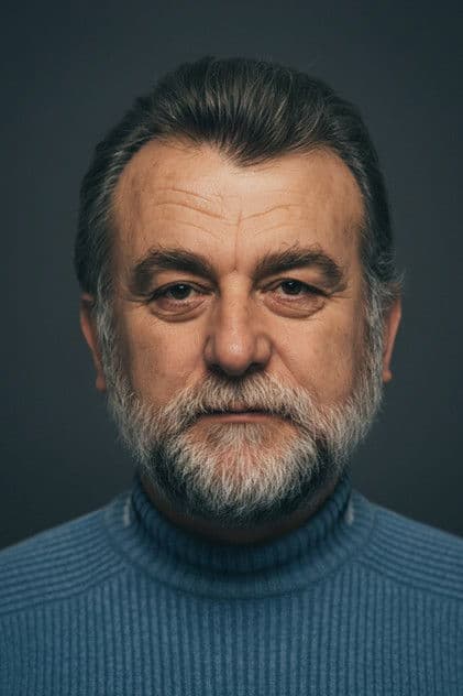 Actor Gökhan Mete