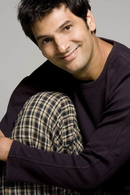 Actor Gil Hernández