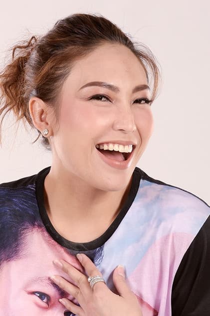 Actor Ayu Dewi