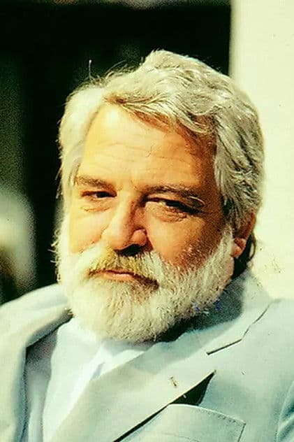 Actor Lafayette Galvão