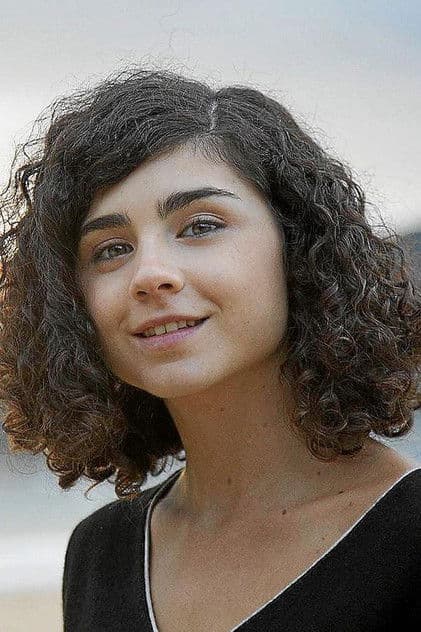 Actor Olivia Delcán