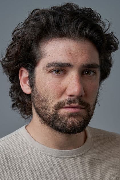 Actor Adrián Salzedo