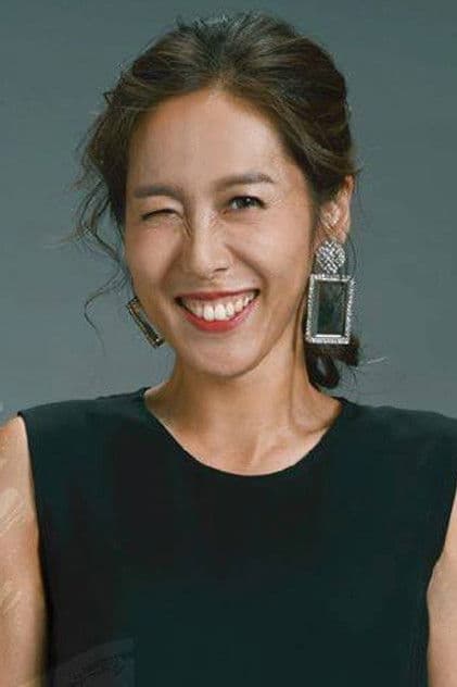 Actor Winnie Chang