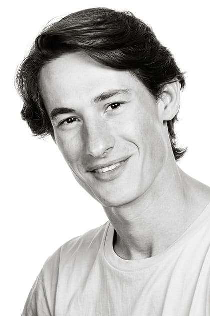 Actor Alexander Jones