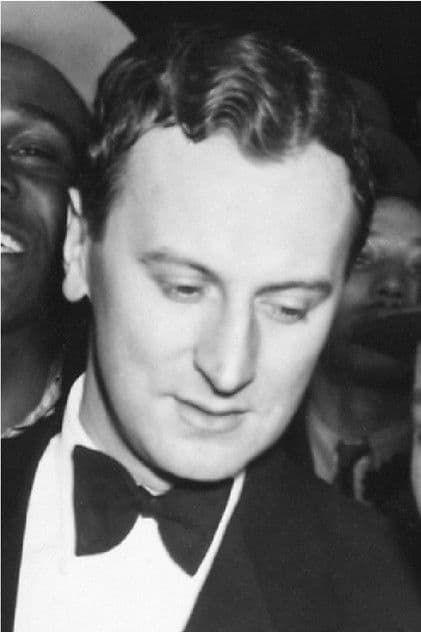 Actor Kenneth MacPherson