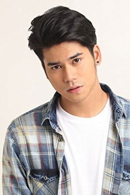 Actor Mark Anthony Oblea