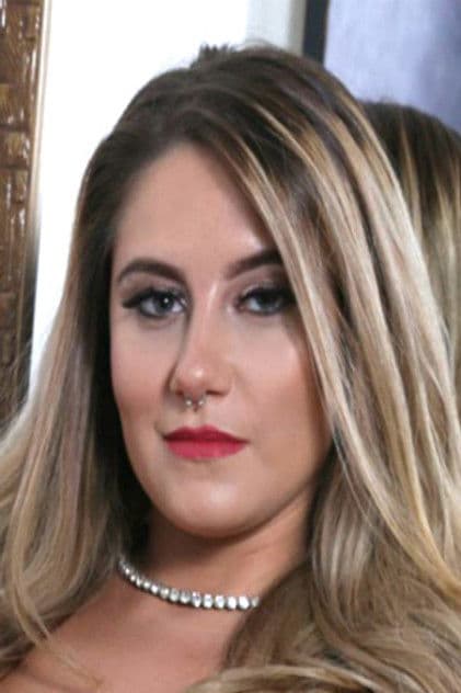 Actor Paola Bittencourt