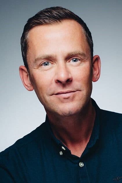 Actor Scott Mills