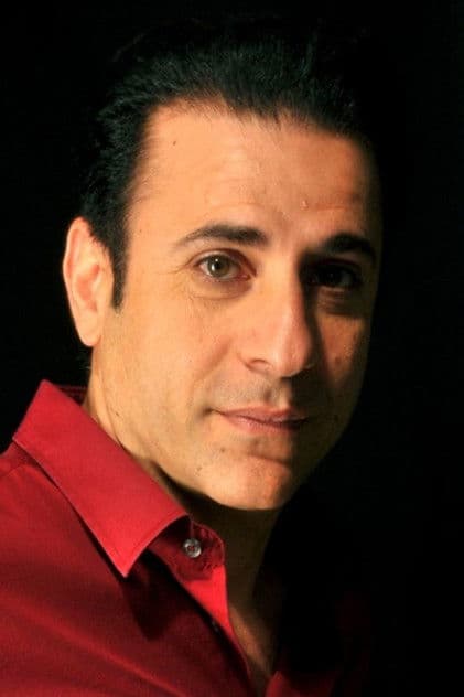 Actor Vahik Pirhamzei