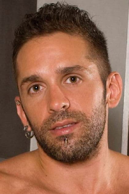 Actor Israel Amezquita