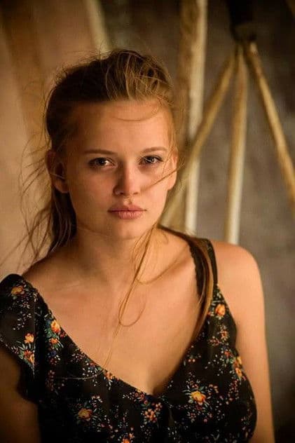 Actor Laura Renoncourt