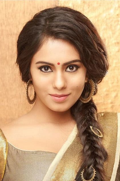 Actor Deepa Sannidhi