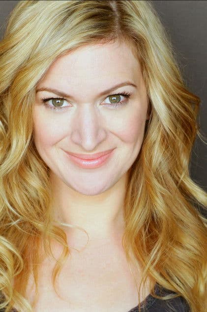 Actor Kelly Hutchinson