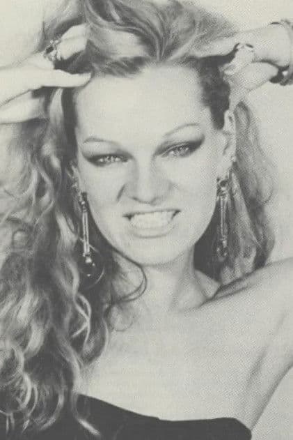 Actor Cookie Mueller