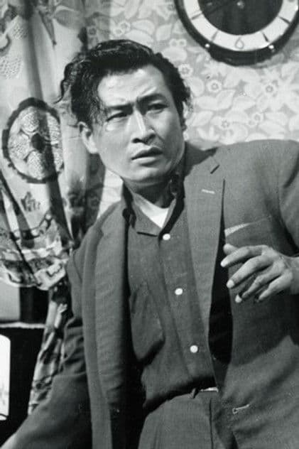 Actor Choi Bong