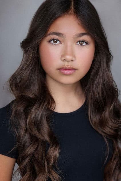 Actor Ava Louise Murchison