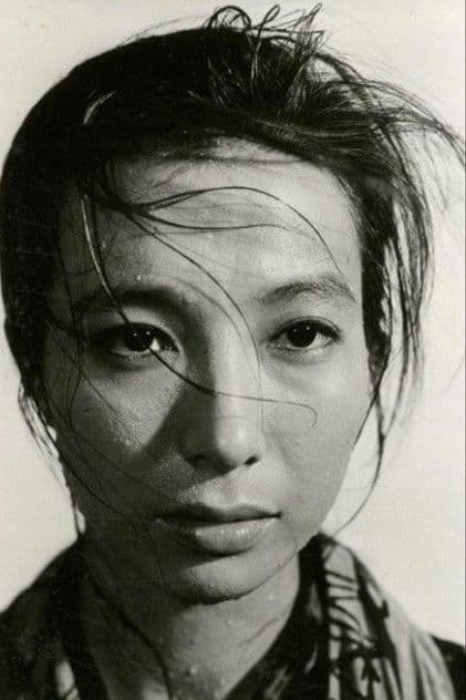 Actor Michiyo Aratama