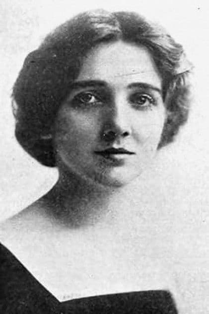 Actor Edith Luckett