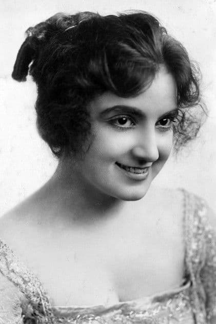 Actor Clara Williams