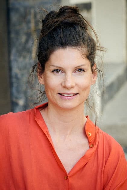 Actor Vera Bommer