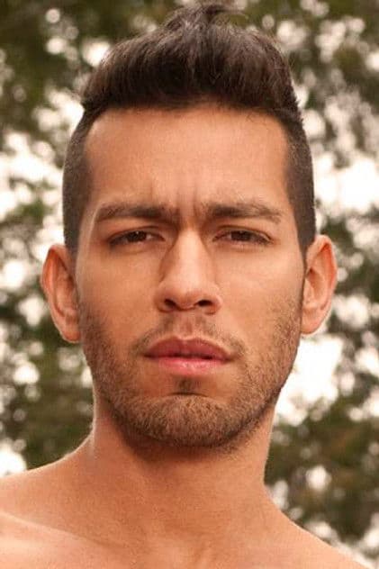 Actor Ricky Martinez