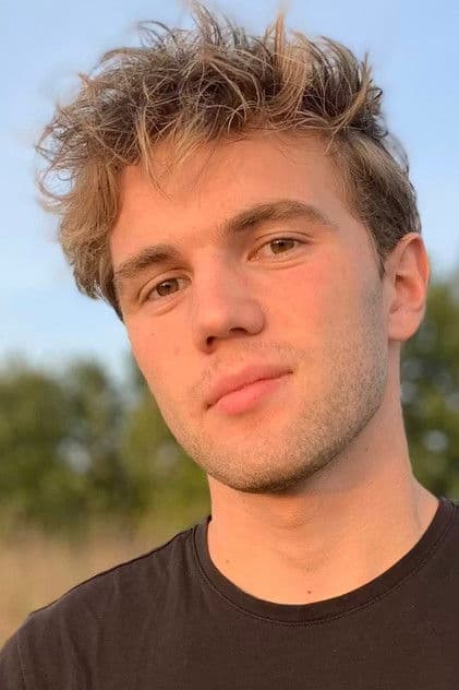 Actor Jonathan Lindinger