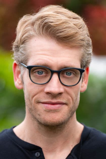 Actor Timothy Mark Davis