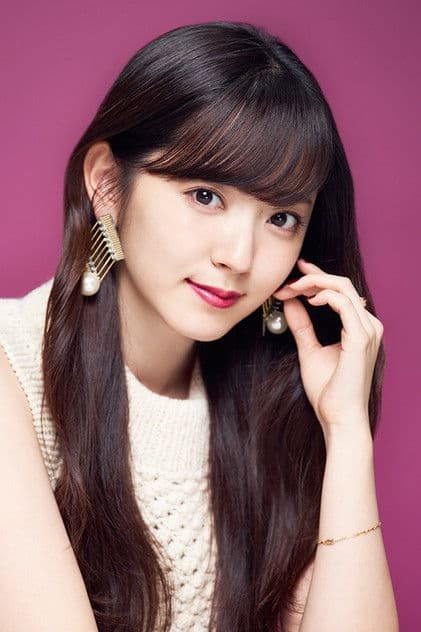 Actor Airi Suzuki
