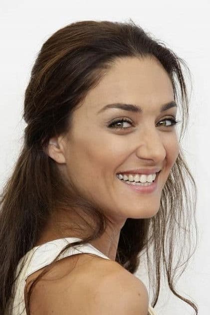 Actor Başak Köklükaya