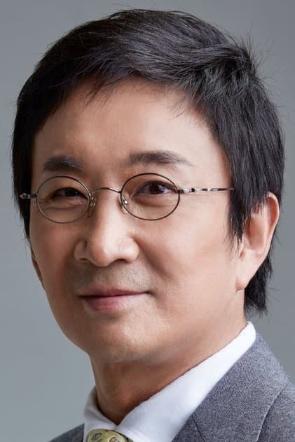Actor Kim Seung-hwan