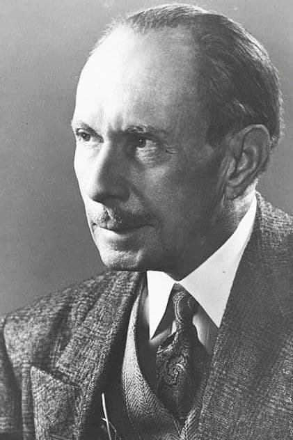 Actor Wedgwood Nowell