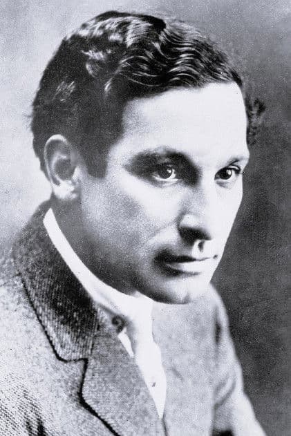 Actor George Field