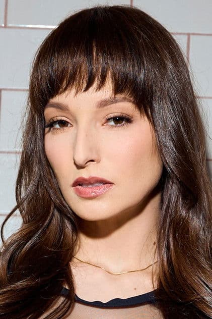 Actor Lexi Luna