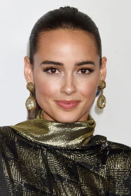 Actor Chelsea Gilligan