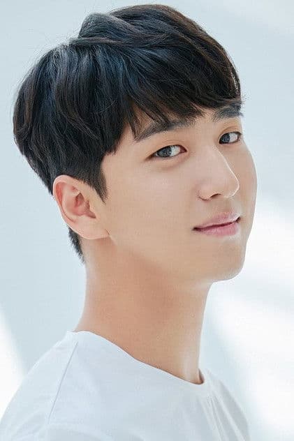 Actor Cha Sun-woo