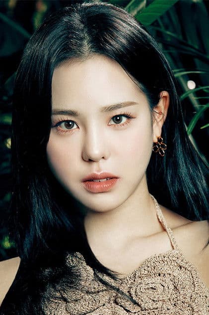 Actor Mako Yamaguchi