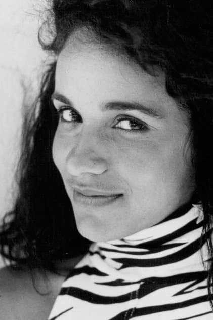 Actor Kelly Jo Minter