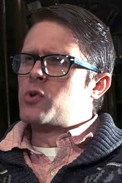 Actor Brandon Salkil