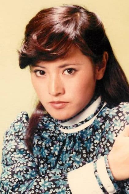 Actor Etsuko Shihomi