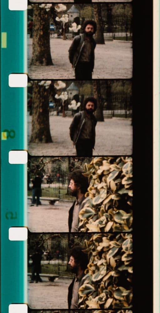 Poster backdrop for Sur Graal de T.H.