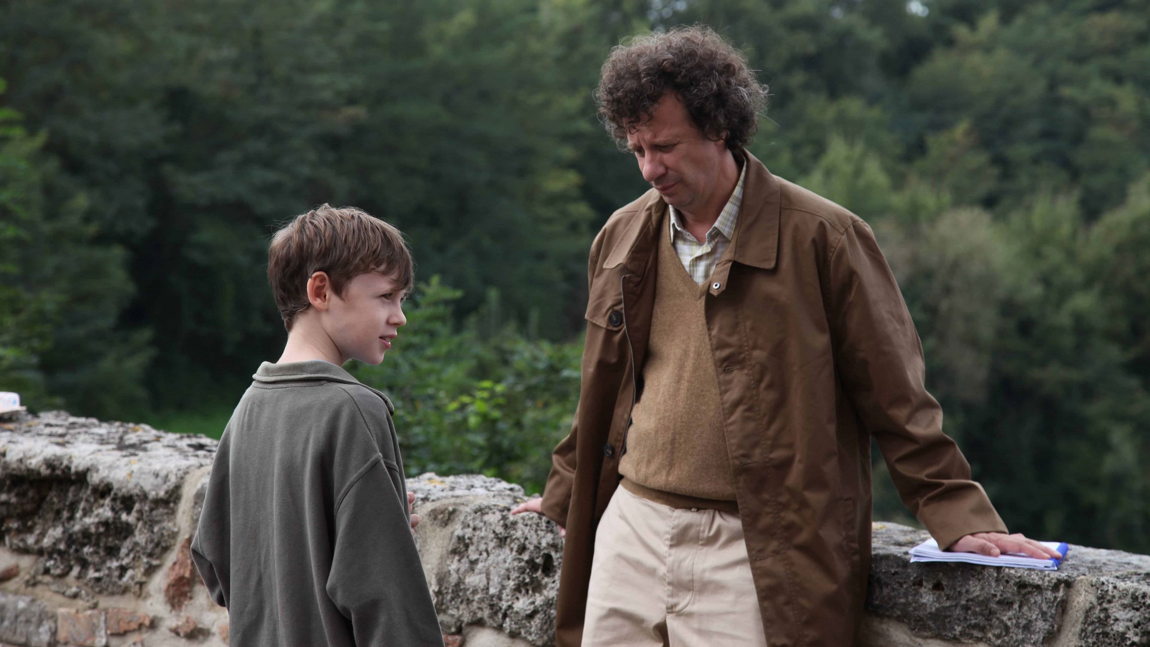 Poster backdrop for Basta poco